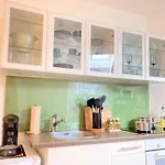 Superhosts Zentrum - Kueche - Netflix - Kaffee